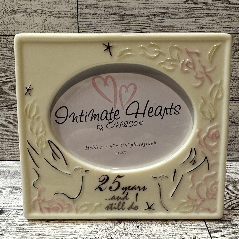 INTIMATE HEARTS‎ Enesco Textured Ceramic 5.25x4.75" Picture Frame for 4x3" Photo